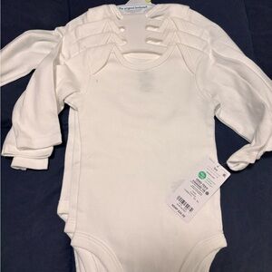 Carter’s White Long Sleeve Baby Bodysuit Set